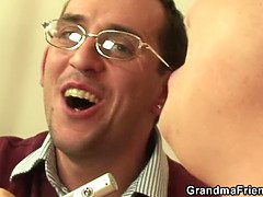 Ruskeahiuksinen, Puuma, Syväkurkku, Käsihoito, Vanhempi, Äiti jota haluaisin panna, Äiti, Äitipuoli