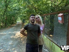 Krásky, Blondína, Cuckold, Priateľka, Hd, Vonku, Ruskej, Tetovanie