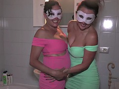 Amatőr, Anális szex, Cumizás, Dupla behatolás, Olasz, Maszti, Érett feleség