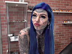Aussie beauty Amber Luke gets her nose tattooed