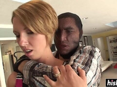 Niemowlę, Duże cycki, Blondynka, Ekshibicjonizm, Całować, Dojrzałe, Ogolona, Mokry