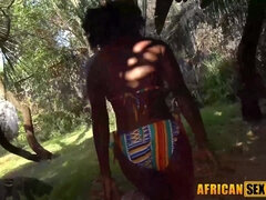 18 anos, Africano africana, Garganta funda, Pau, Ébano negroa, Ao ar livre cartaz de rua outdoor, Pontos de vista, Duro