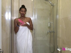 This poor Ebony teen has to fuck her roommate because her boyfriend doesn't fuck her! - Straight sex