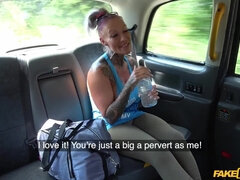 Tattooed lady rides a fake taxi driver after a workout