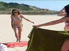 Lesbian-orgy, beach, bikini