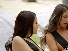 Grosse bite, Bisexuelle, Noire, Suçant