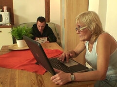 Блондинки, Измена, Чешки, Хд, Мужья, Реалити, Тощие, Чулки