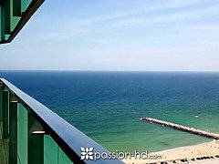 Stora tuttar, Avsugning, Brunett, Sperma shot, Hardcore, Hd, Hotell, Tuttar