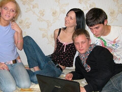 Duży kutas, Blondynka, Obciąganie, Styl na pieska, Hardcore, Rosyjski, Skarpety, Markowy