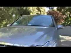 Blondína, Striekanie semena, Dospelé