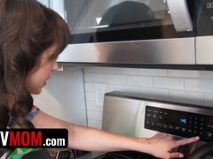 Mamada, Madura, Corridas, Garganta profunda, Estilo perrito, Pajear, Sexo duro, Madrastra