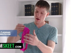 18 anos, Bundão, Coleção, Boneca, Hardcore, Hd, Mãe gostosa, Adolescente