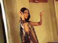 Enthousiasteling, Bruinharig, Indisch, Rijpe lesbienne, Alleen