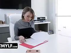 Africano, Pompino, Di colore, Hd, Interrazziale, Mamma che vorrei scoparmi, Ufficio, Segretaria