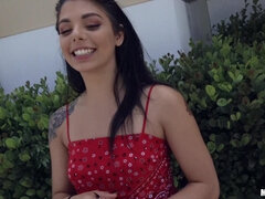 Amateur, Noire, Fille latino, Seins naturels, Petite femme, Piercing, Public, Chatte