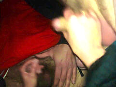 Kuřba, Striekanie semena, Priateľka, Vonku, Na verejnosti