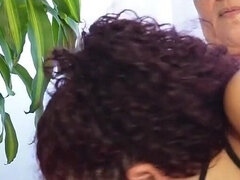 Stor klitt, Klitt, Hjemmelaget, Latina, Lesbisk, Milf, Stramt, Pupper