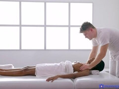 Polla, Estilo perrito, Ébano, Masaje, Aceite, Montar, Afeitado, Tetas