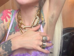 Oksel, Dominatie, Dominante vrouw, Fetisj, Harig, Meesteres, Alleen, Tatoeage