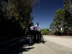 Szőke, Pénisz, Fétis, Szőrös, Természetes mellek, Pirszing, Segg falás, Egyetemista