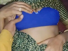 18 jahre, Tante, Sporthalle, Hotel, Küssen, Mutti, Stiefmutter, Jungendliche (18+)