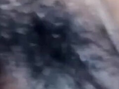 18, Amatør, Hårete, Hjemmelaget, Brystvorter, Pissing, Fitte, Tenåring