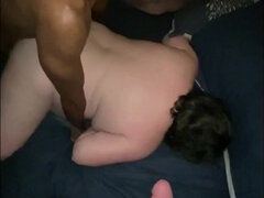 Gros cul, Grosse bite, Sucer une bite, Brunette brune, Exhib, Pov, Echangistes, Adolescente