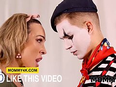 Rjavolaska, Busty, Evinja, Zrela, Milf, Naravni, Naravne joške, Mačeha