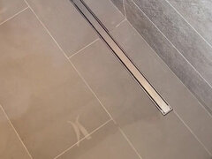 Amatør, Badeværelse, Sædskud, Europærer, Håndjob, Ældre kvinde, Solo