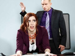 Monumentális dákó, Kutya póz, Szőrös, Iroda, Vöröshajú, Rövid haj, Tini, Begyek