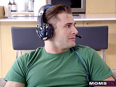 デカパイ, ブロンド, フェラチオ, イく瞬間, 淫乱熟女, オーガズム, ハメ撮り, 義母