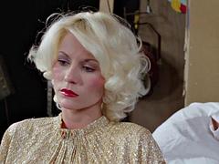 Velké kozy, Blondýna, Kuřba, Brunetka, Skupina, Hardcore, Kozičky, Zastaralé