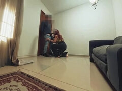 Рогоносцы, Сперма во рту, Сперма на лице, Фут фетиш, Домохозяйки, Джинсы, Тугие, Жена