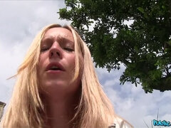 Amador amadora, Traseiro, Boquete, Transar de quatro, Ao ar livre cartaz de rua outdoor, Pontos de vista, Público, Tetas