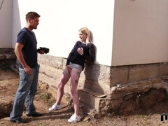 Жопа, Минет, Собачьи, Ласковые ручки, Мастурбация, На природе, Бритые, Тату