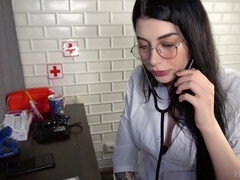 18, Amatør, Bløtkake, Sæd i munnen, Doktor, Første gang, Russer, Tenåring