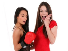 Traseiro, Morena, Boquiaberta, Lésbica, Lambendo, Masturbação, Apertar, Descascar