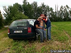 Briller, Bestefar, Bestemor, Moden, Utendørs, Tenåring, Trekant