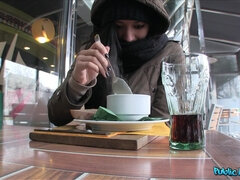 Amatööri, Vessa, Suihinotto, Ulkona, Näkökulma pov, Julkinen, Pillu, Suihku