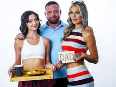 Stor stjärt, Stor kuk, Stora tuttar, Avsugning, Doggystyle, Kkm