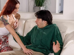 18 jahre, Grosser arsch, Grosser schwanz, Grosse titten, Blasen, Masturbation, Rotschopf, Jungendliche (18+)