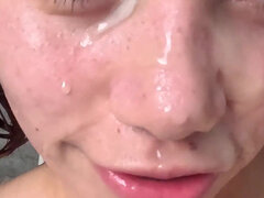 18 jahre, Leie, Blasen, Spermaladung, Aufs gesicht abspritzen, Flashen, Rotschopf