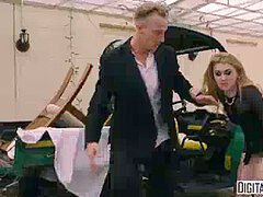 Stor svart kvinne, Lubben, Raseblandet