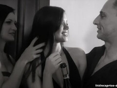 Amatoriale, Cieca, Tedesca amatoriale, Hardcore, Hd, Leccata, Tette naturali, Terzetto