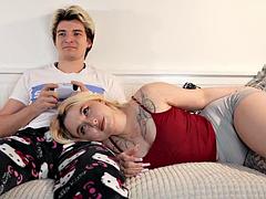 Step-sister Fucked Me so Hard She Almost Broke the Bed
