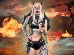 Amateur, Conversation vulgaire, Maîtresse, Solo, Tatouage