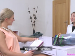 Amateur, Asiatique, Lesbienne, Léchez, Bureau, Chatte