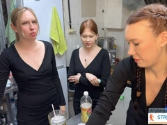 18 jahre, Leie, In den arsch, Fingern, Lesbisch, Orgie, Jungendliche (18+), Spielzeuge