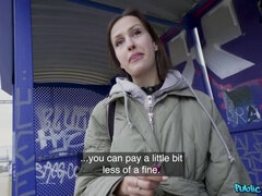 Amatör, Brunett, Ansiktsbehandling, Läder, Utomhus, Pov, Offentlig, Rysk