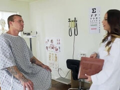 Anaal, Grote mammen, Pijpbeurt, Hondjeshouding, Kut duiken, Anaal likken, Geschoren, Voorbinddildo